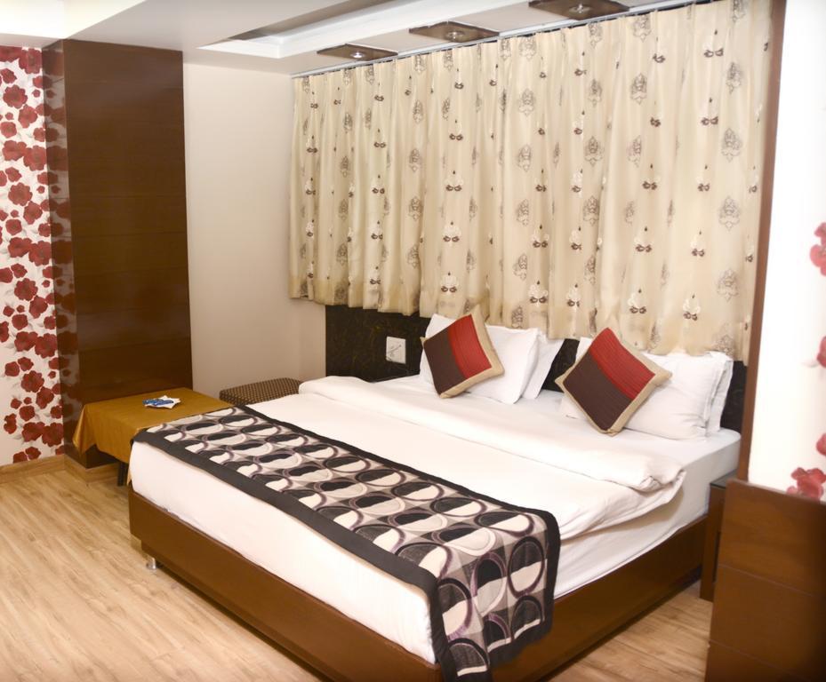 Hotel Palmdale Zirakpur Cameră foto